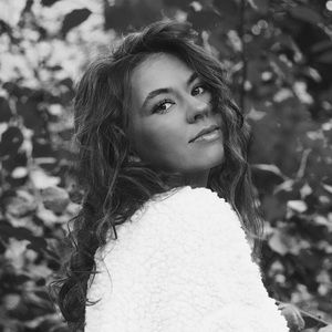 Meet your Posher, Maddie